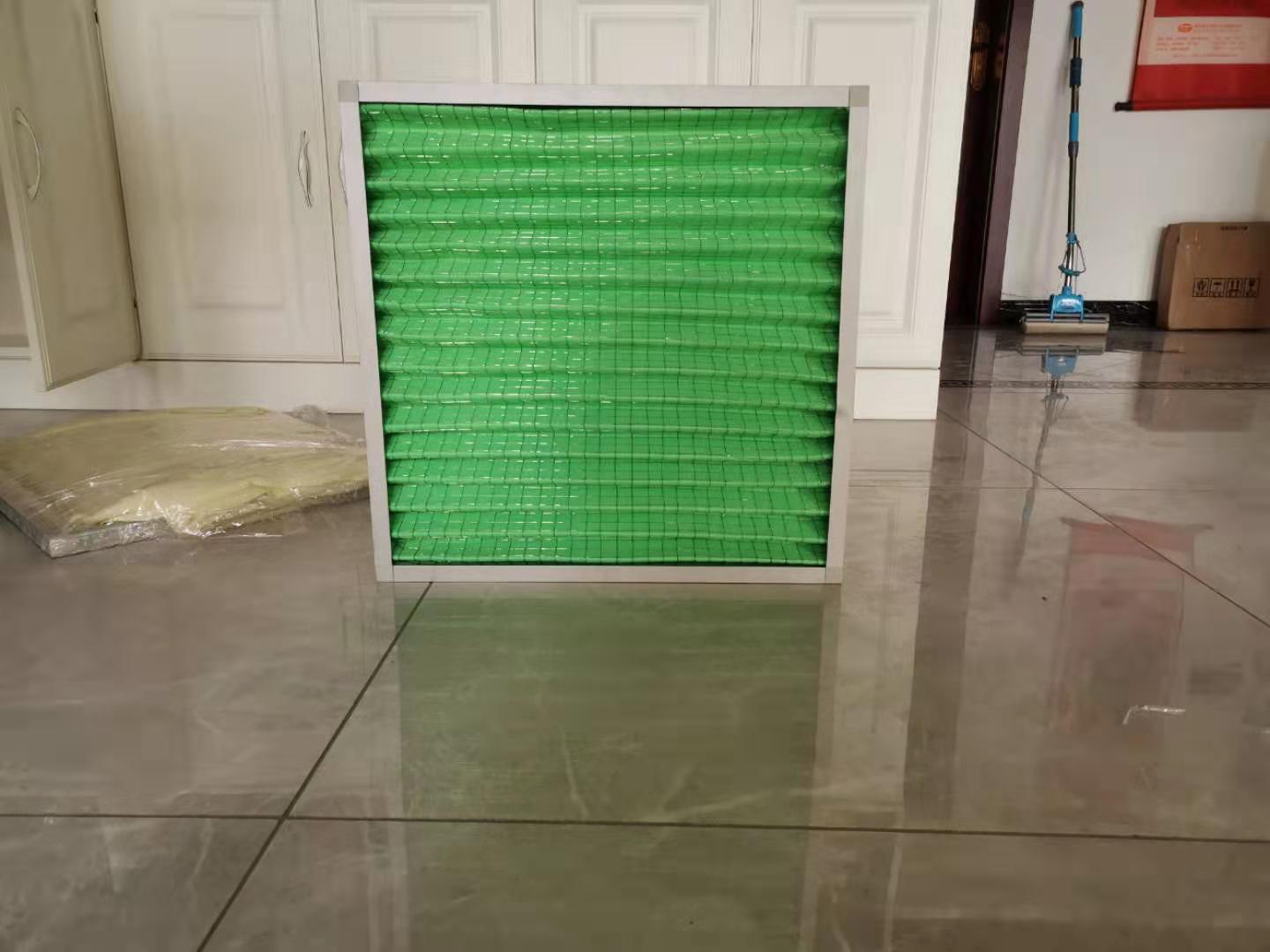 不銹鋼風(fēng)淋室的初級空氣過濾器 不銹鋼風(fēng)淋室的初級空氣過濾器